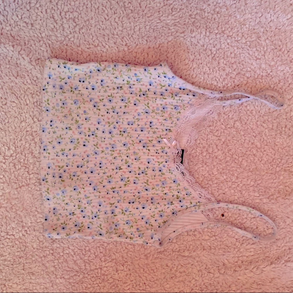 Brandy Melville Floral Skylar Tank